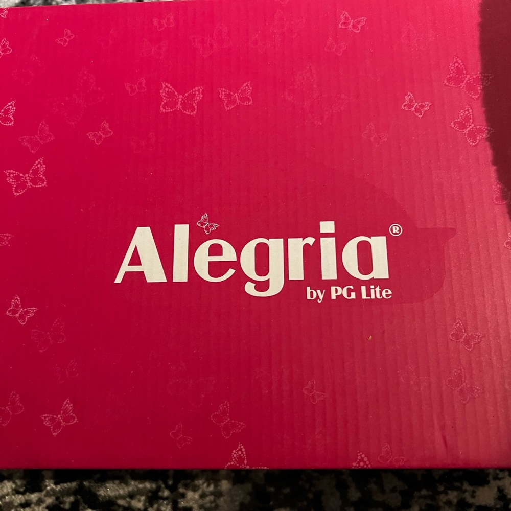 Like new still in box Alegria leather clogs size 7 -7.5.